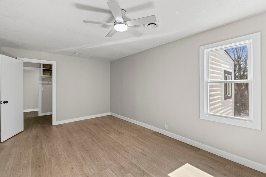 More Photos Of 2015 NW 50th St, Northmoor Religious Facility For Sale