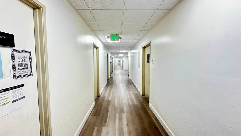 More Photos Of 16660 Paramount Blvd, Paramount Medical For Lease