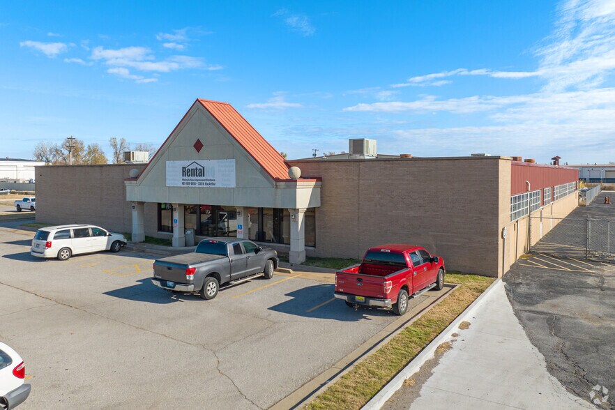 Primary Photo Of 330 N Macarthur Blvd, Oklahoma City Warehouse For Lease