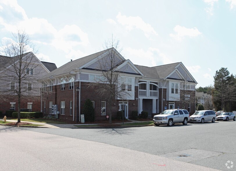 More Photos Of 705-711 Peninsula Dr, Davidson Office For Lease