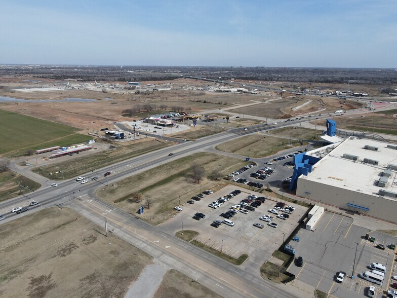 More Photos Of I- 35 S @ Hwy 9 Newcastle, Norman Land For Sale