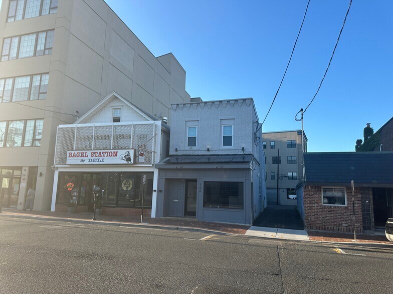 More Photos Of 166 Monmouth St, Red Bank Storefront Retail Residential For Lease