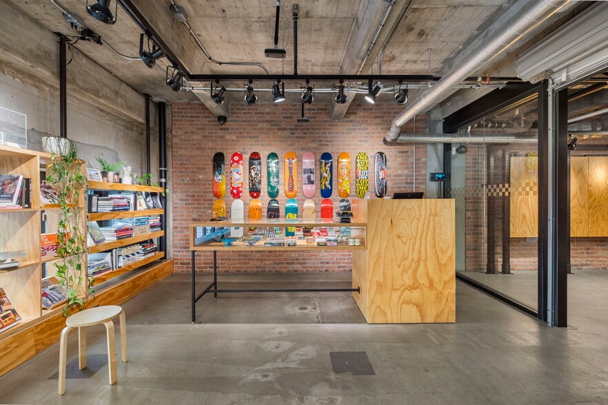 More Photos Of 808 S Broadway, Los Angeles Office For Lease