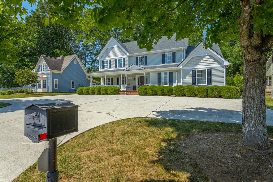 More Photos Of 7374 Applegate Ln, Chattanooga Office For Sale