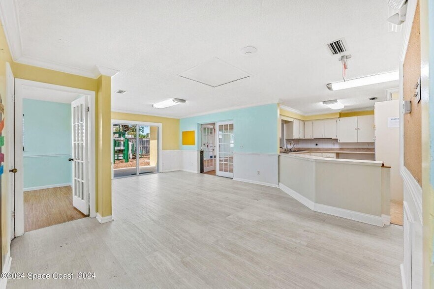 More Photos Of 308 Orange St, Melbourne Beach Daycare Center For Sale