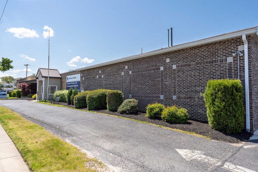 More Photos Of 601 N Main St, Glassboro Medical For Lease