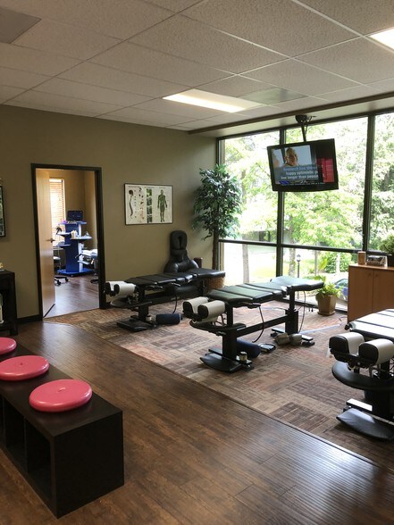 More Photos Of 15962 SW Boones Ferry Rd, Lake Oswego Medical For Lease