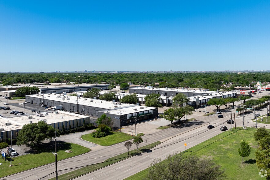 More Photos Of 3212-3214 Belt Line Rd, Farmers Branch Unknown For Lease