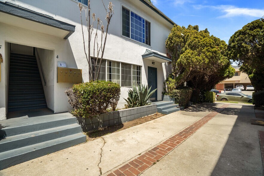 Primary Photo Of 4035 Inglewood Blvd, Los Angeles Apartments For Sale