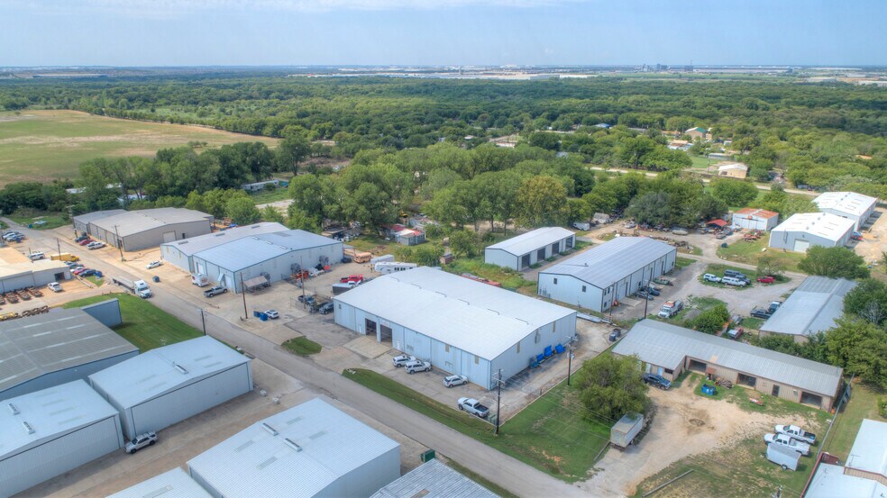 More Photos Of 11578 Airway Blvd, Roanoke Warehouse For Sale