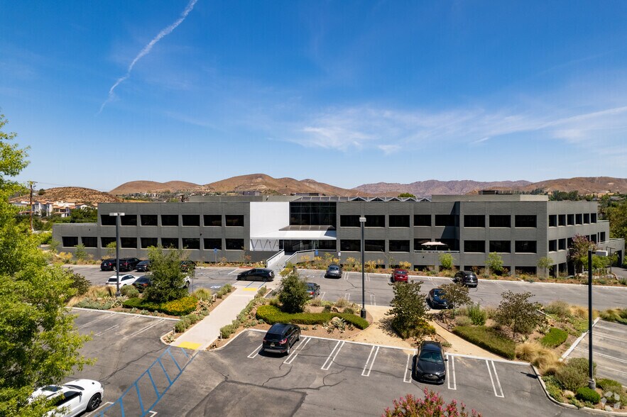 Primary Photo Of 30851 Agoura Rd, Agoura Hills Loft Creative Space For Lease