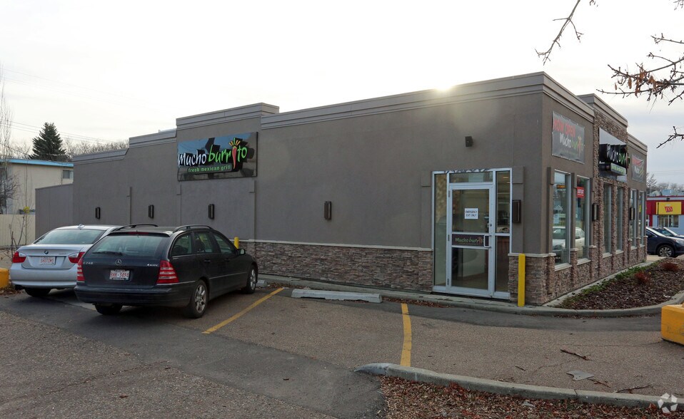 More Photos Of 8505 109th St NW, Edmonton Restaurant For Sale