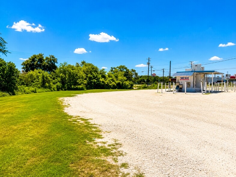 More Photos Of 101 TX-359 Hwy, Mathis Land For Sale