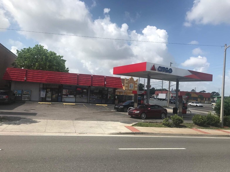 Primary Photo Of 5140 Silver Star Rd, Orlando Convenience Store For Sale
