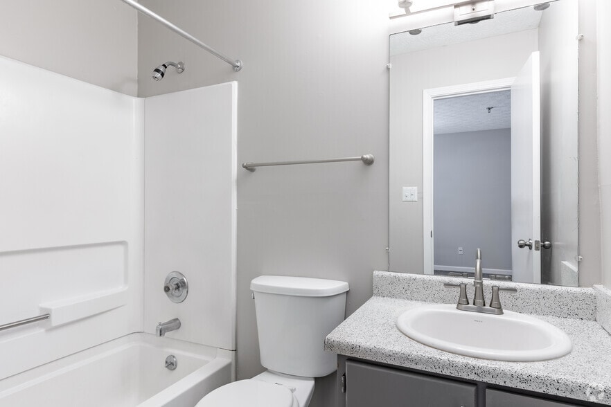 More Photos Of 10238 Fieldcrest Walk, Covington Apartments For Sale