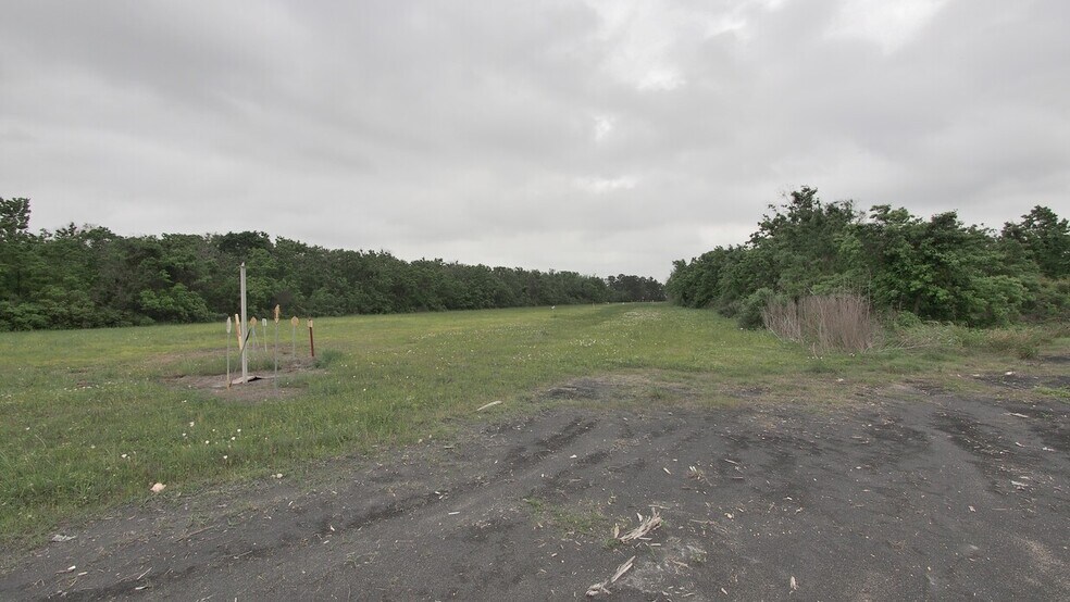 More Photos Of 5702 John Martin Rd, Baytown Land For Sale