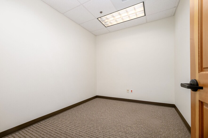 More Photos Of 351-356 Providence Mine Rd, Nevada City Medical For Lease