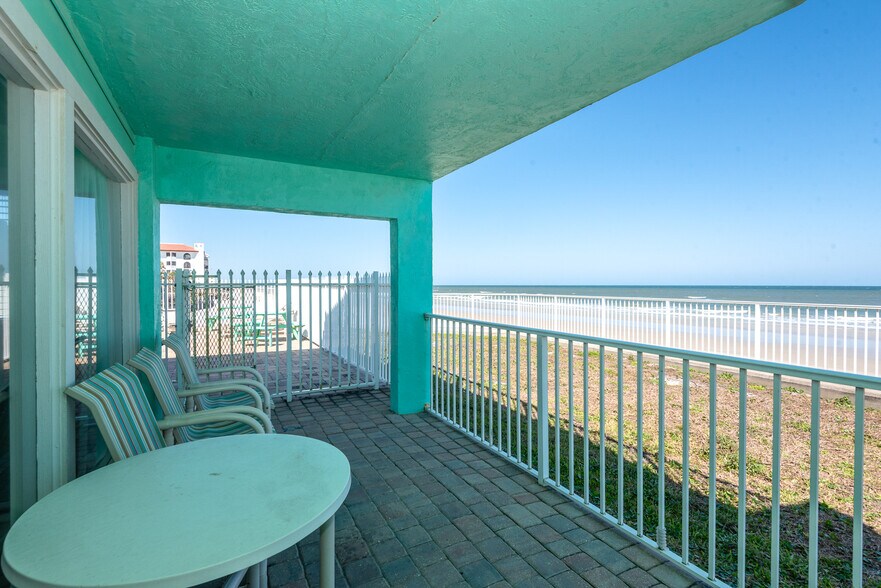 More Photos Of 3201 Hill St, New Smyrna Beach Hotel For Sale