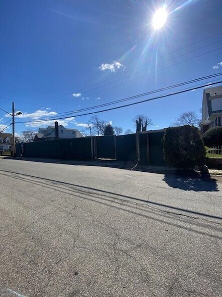 Primary Photo Of 2713 Coldspring Rd, Far Rockaway Land For Sale