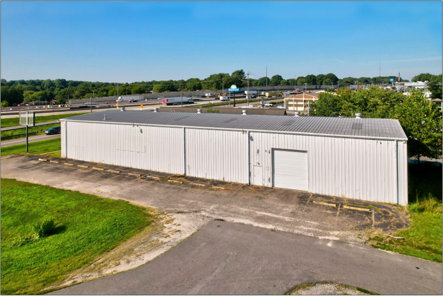 More Photos Of 707 Gaither Rd, Statesville Light Manufacturing For Sale