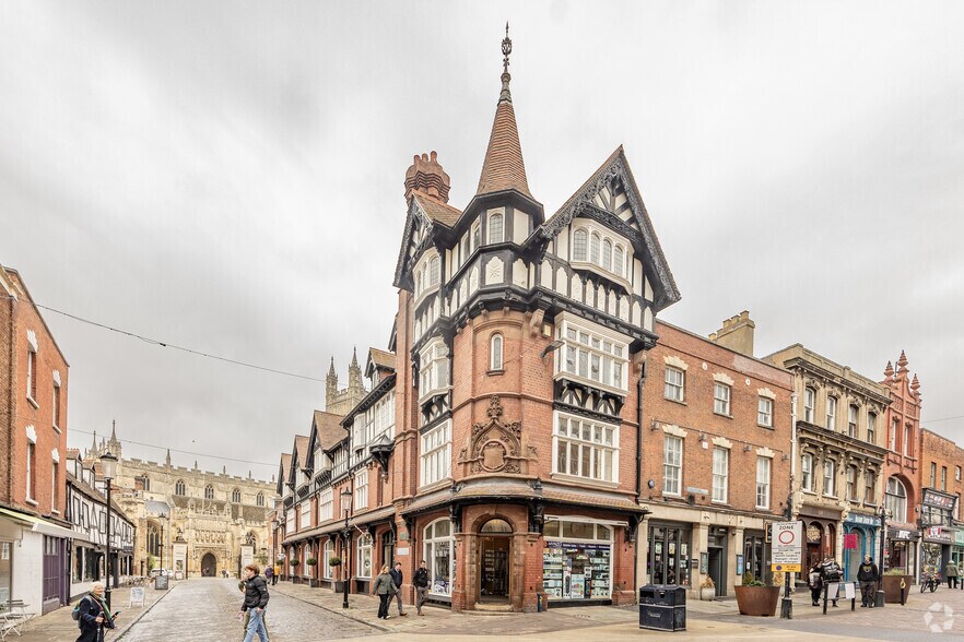 More Photos Of 2 College St, Gloucester Office For Lease