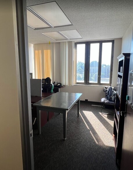 More Photos Of 330 Shoup Ave, Idaho Falls Coworking Space