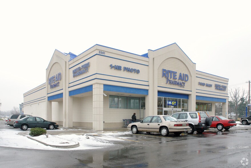 Primary Photo Of 2561 Union Rd, Cheektowaga Drugstore For Lease