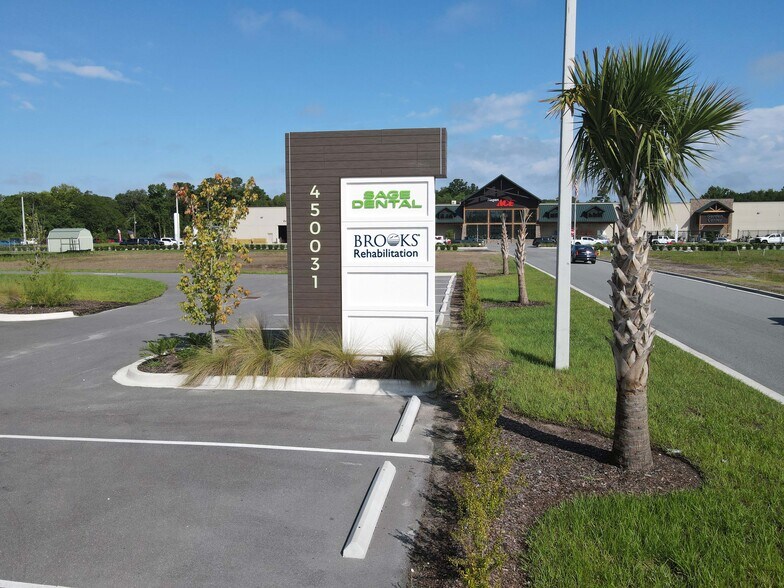 More Photos Of State Road 200 @ US Highway 1, Callahan Storefront Retail Office For Lease