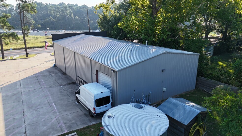 More Photos Of 28811 FM 2978 Rd, Magnolia Flex For Sale