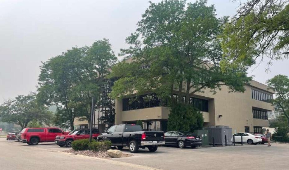 More Photos Of 12970 W Bluemound Rd, Elm Grove Office For Lease