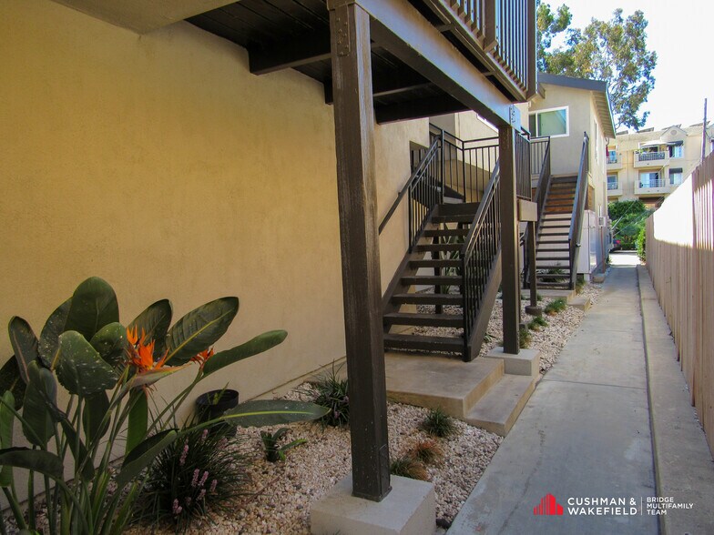More Photos Of 16972 Lynn Ln, Huntington Beach Apartments For Sale