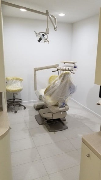 More Photos Of 12022 Inglewood Ave, Hawthorne Medical For Sale