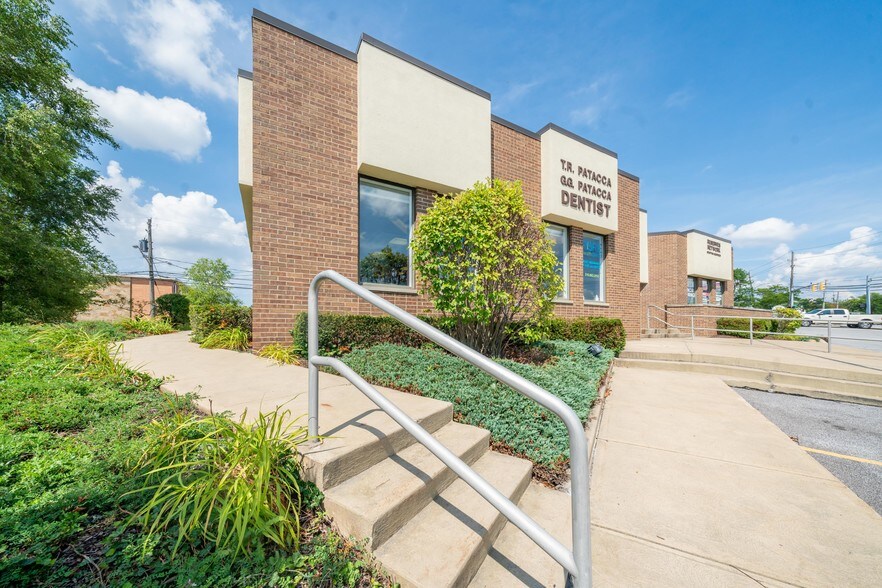 More Photos Of 12575 Rockside Rd, Garfield Heights Medical For Sale