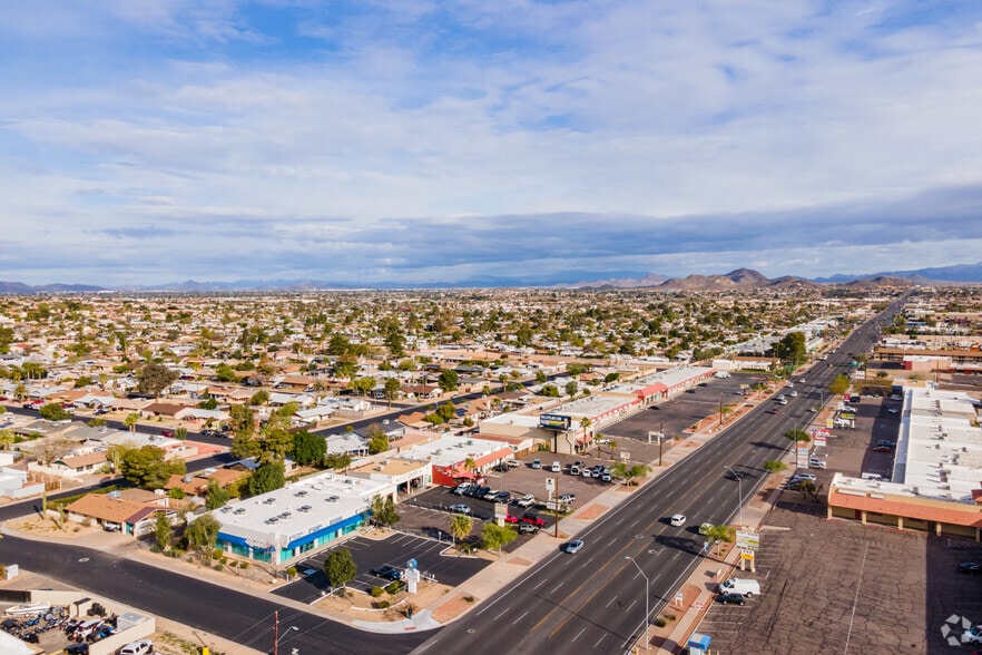More Photos Of 15026 N Cave Creek Rd, Phoenix Freestanding For Sale