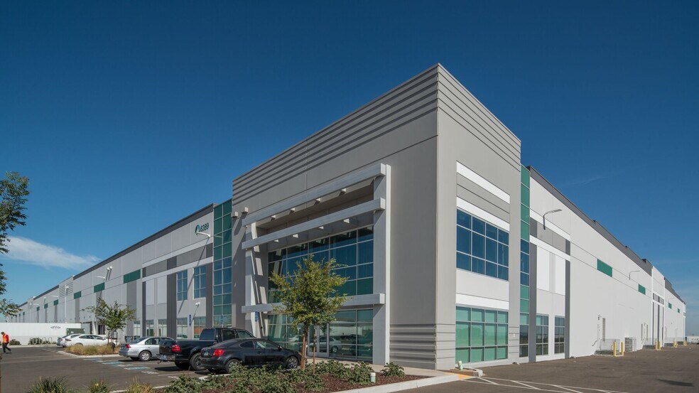 More Photos Of 6389 Hopkins Rd, Tracy Unknown For Lease