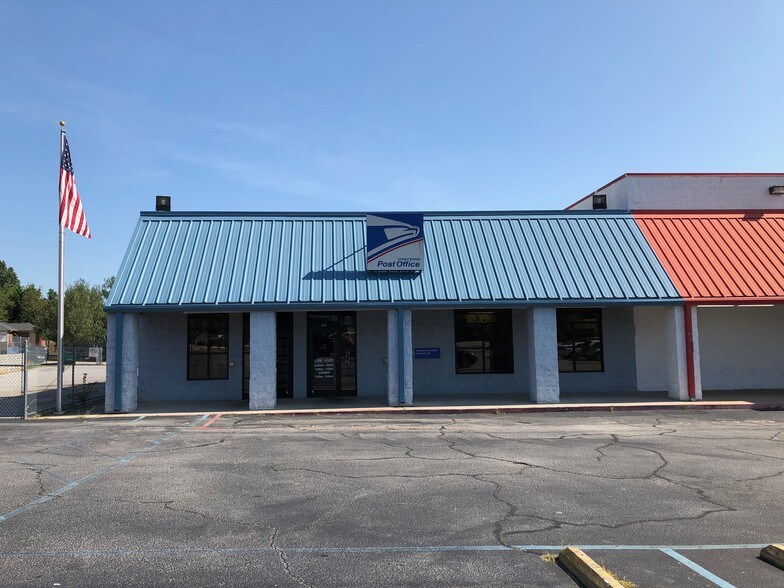 More Photos Of 908 Anderson St, Piedmont General Retail For Lease