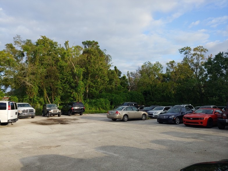 More Photos Of 2590 W State Road 434, Longwood Auto Dealership For Sale