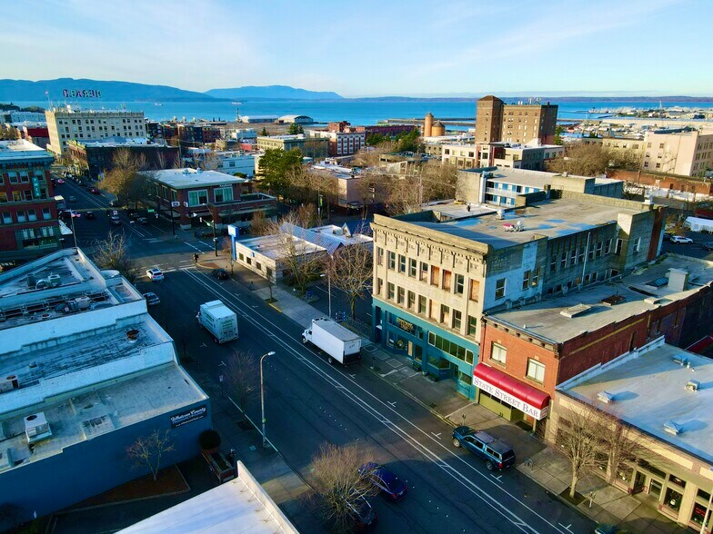 More Photos Of 1313 N State St, Bellingham Restaurant For Lease