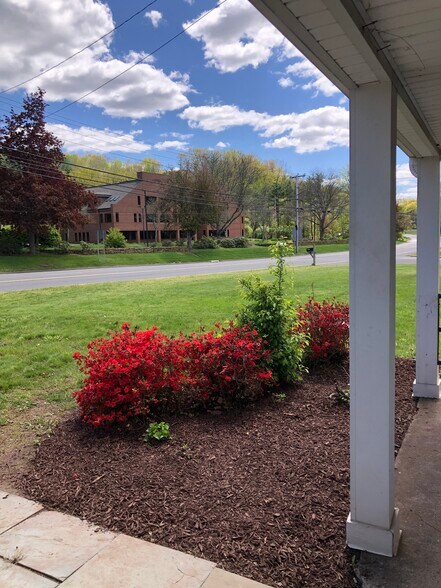 More Photos Of 9 Waterville Rd, Avon Office For Lease