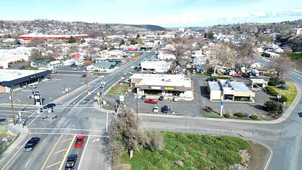 More Photos Of 410 SW 20th St, Pendleton General Retail For Sale