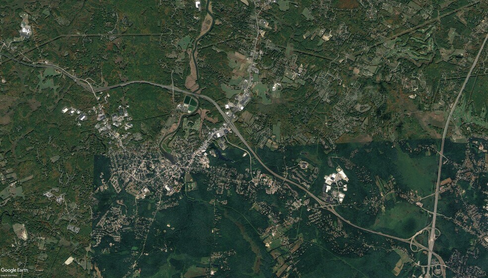 More Photos Of 32 Industrial Dr, Exeter Warehouse For Sale