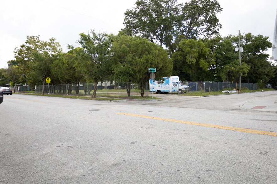 More Photos Of , Orlando Unknown For Sale