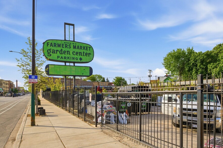 More Photos Of 4110 N Elston Ave, Chicago General Retail For Sale