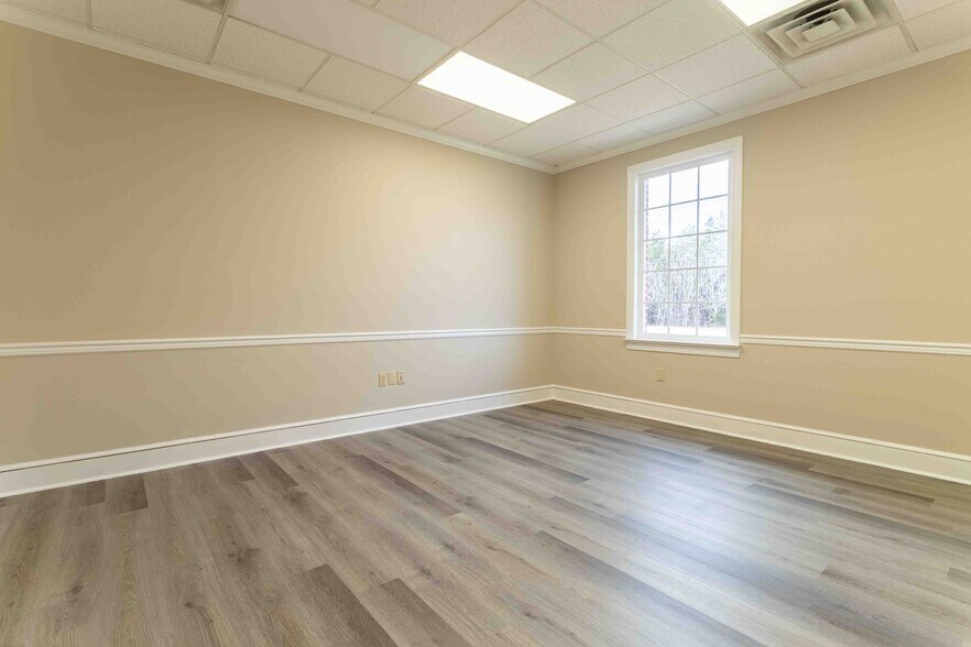 More Photos Of 5406 US 29, Blairs Bank For Lease