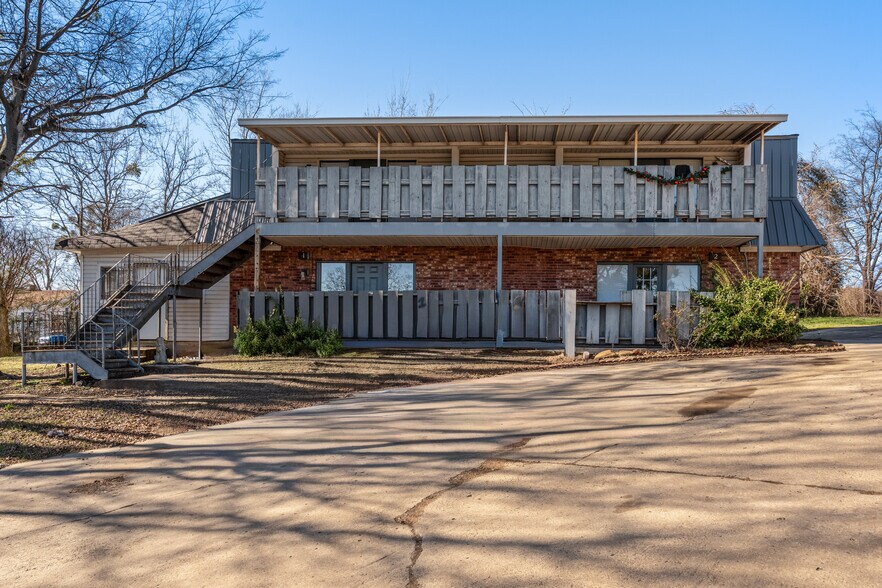 More Photos Of 1805 S Y St, Fort Smith Apartments For Sale