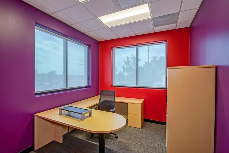 More Photos Of 805 Robin St/ 406 Airline Hwy, La Place Office For Sale