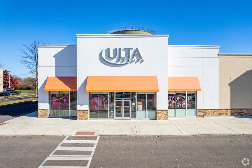 More Photos Of 2-34 Airport Sq, North Wales Unknown For Lease