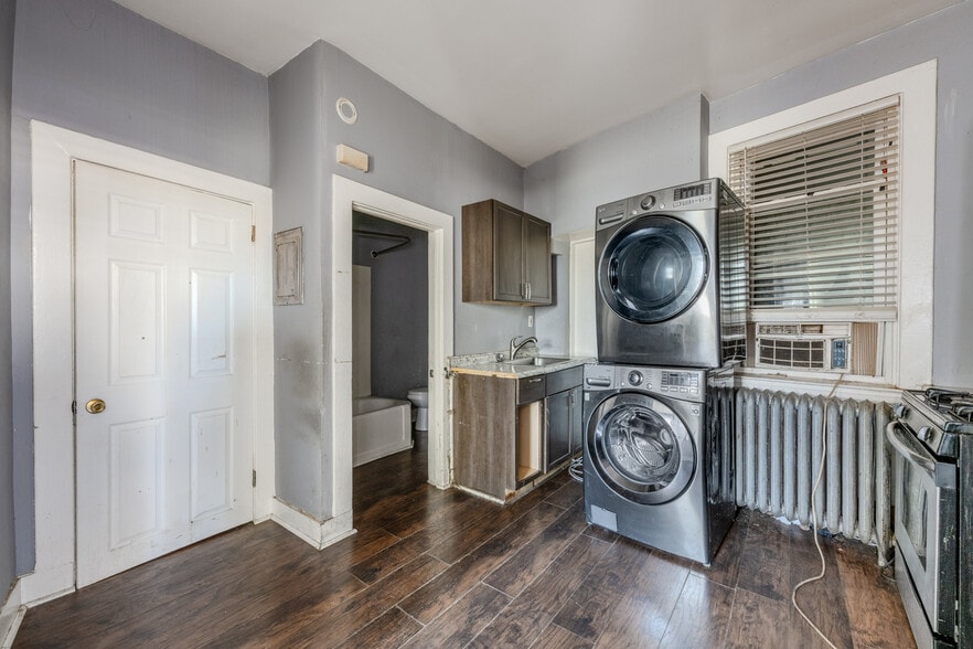 More Photos Of 5447-5459 Park Heights Ave, Baltimore Storefront Retail Residential For Sale