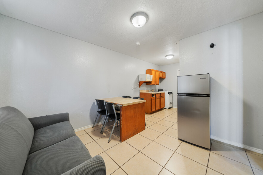 More Photos Of 309 S Fulton Beach Rd, Rockport Hotel For Sale