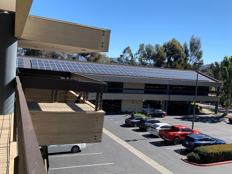 More Photos Of 16885 W Bernardo Dr, San Diego Loft Creative Space For Lease